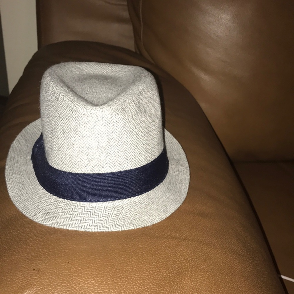 Baby grey with blue band fedora